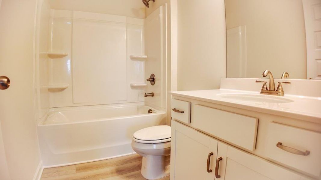 Furnished interior view inside a new home in Franklin Manor, Lawrenceville (Image 26).