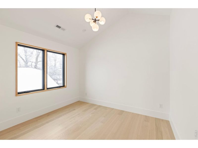 Spacious, unfurnished interior of a new home in , Superior (Image 24).