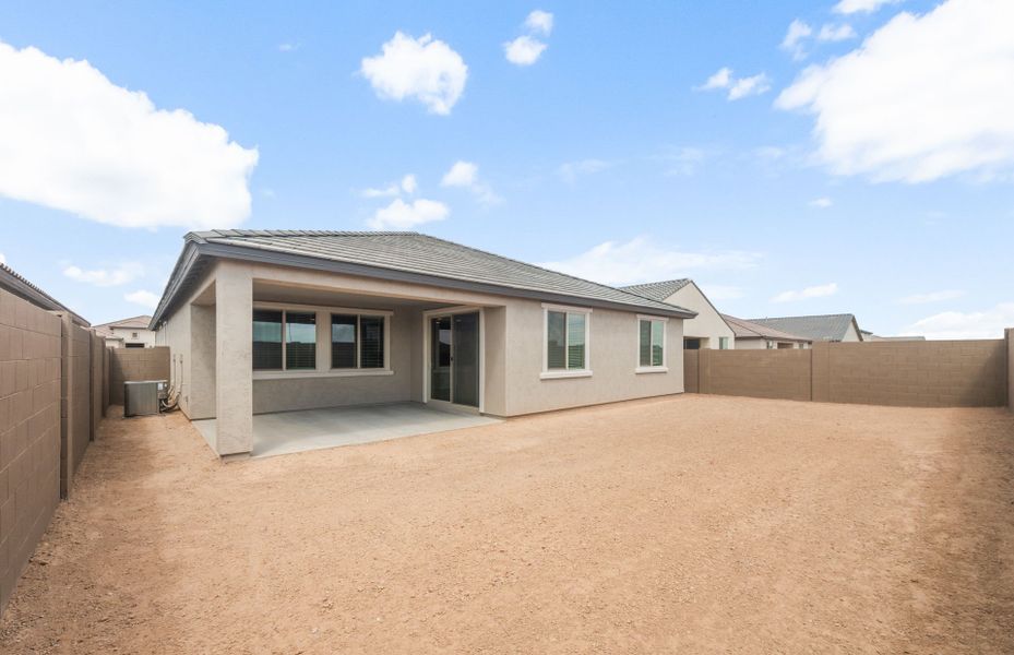 Exterior details and patio area of a home in El Rancho Santa Rosa, Maricopa (Image 3).