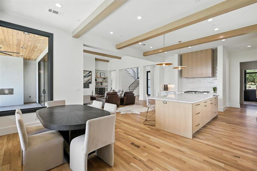 Furnished interior view inside a new home in , Colleyville (Image 13).
