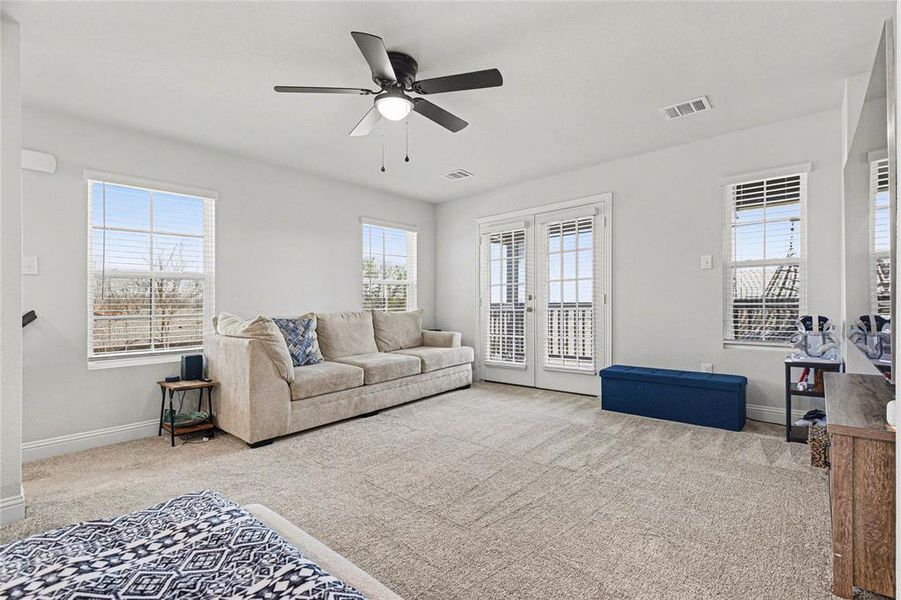 Furnished interior view inside a new home in , Rowlett (Image 14).