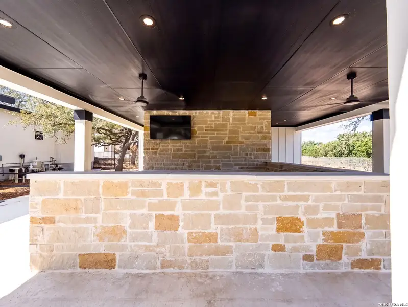 Exterior details and patio area of a home in , Boerne (Image 3).