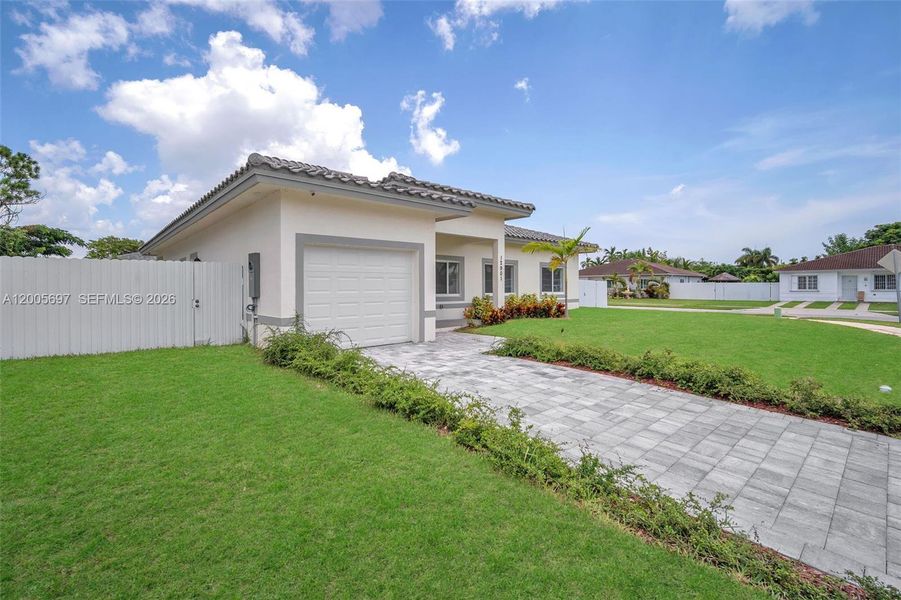 Image 37 of a home in .