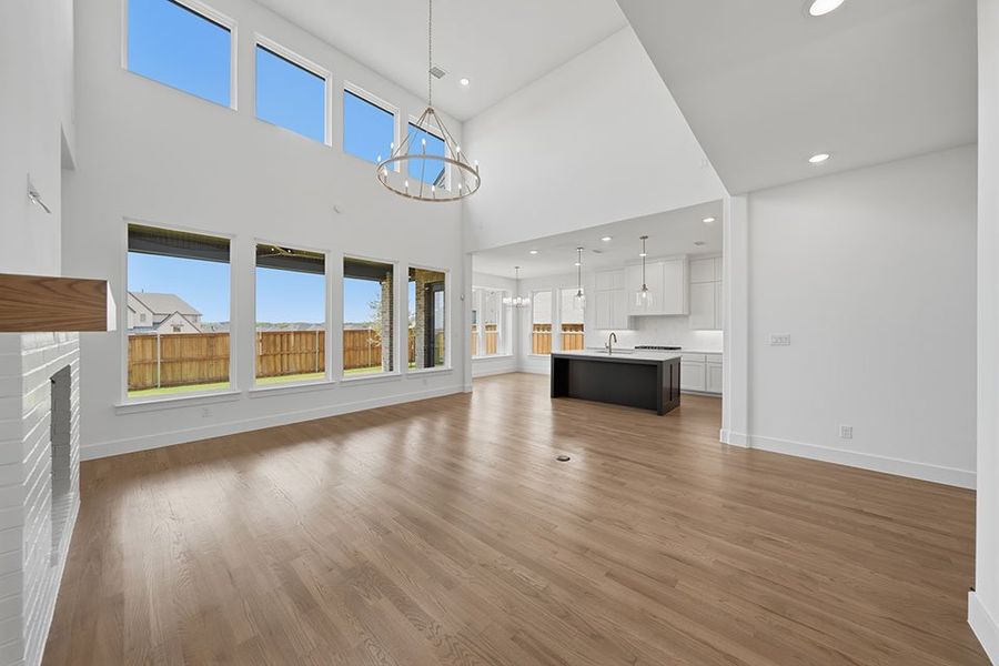 Spacious, unfurnished interior of a new home in Furst Ranch, Argyle (Image 23).