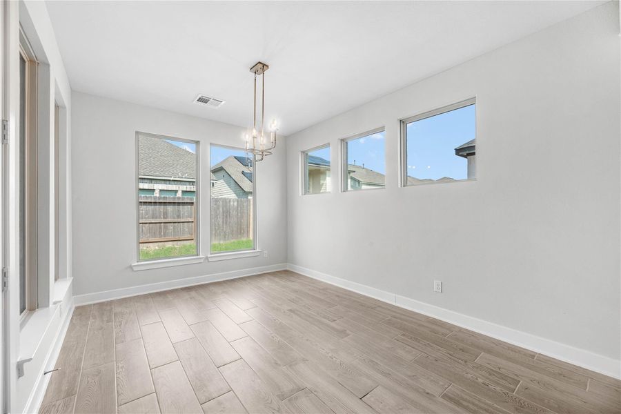 Representative image. Features, specifications, selections and colors may vary. Representative image. Features, specifications, selections and colors may vary.