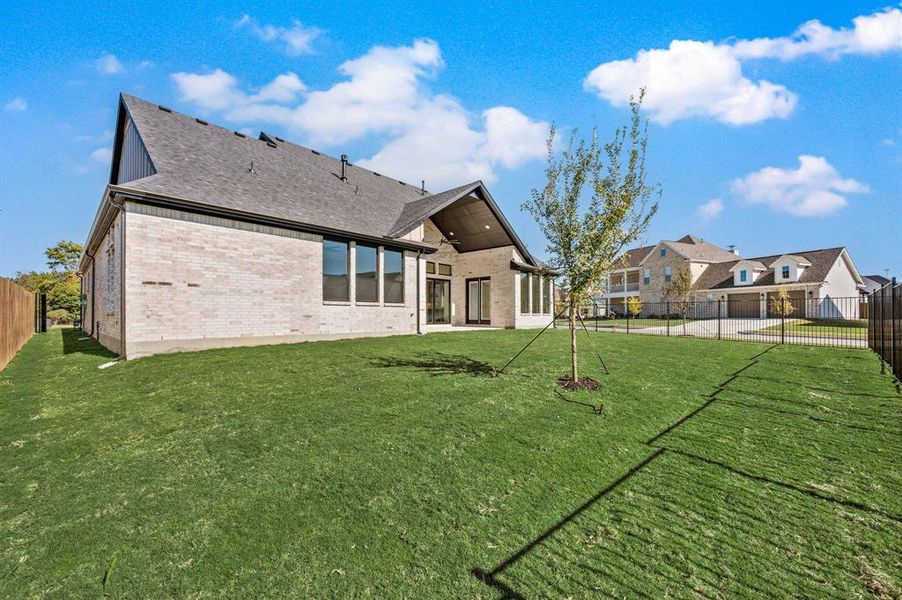 Exterior details and patio area of a home in Parks of Aledo, Aledo (Image 21).