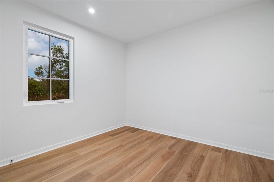 Spacious, unfurnished interior of a new home in Celebration - Island Village, Celebration (Image 68).