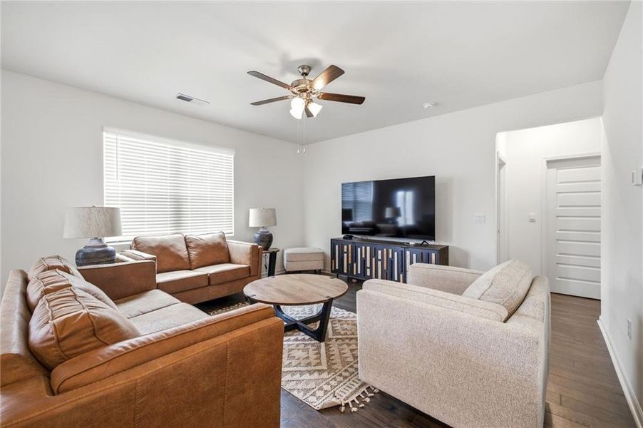 Furnished interior view inside a new home in Twin Lakes, Hoschton (Image 11).