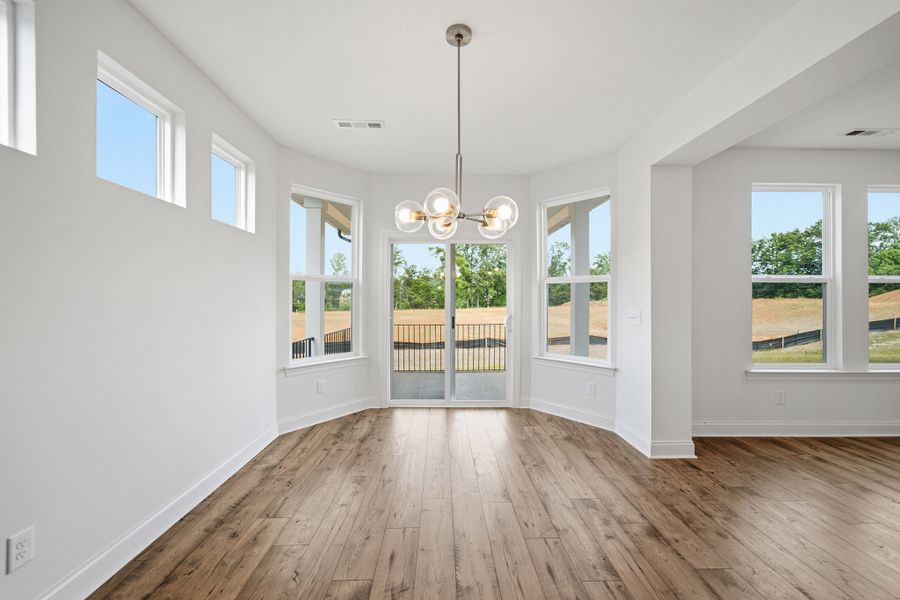 Spacious, unfurnished interior of a new home in Dorris Farm, White House (Image 27).
