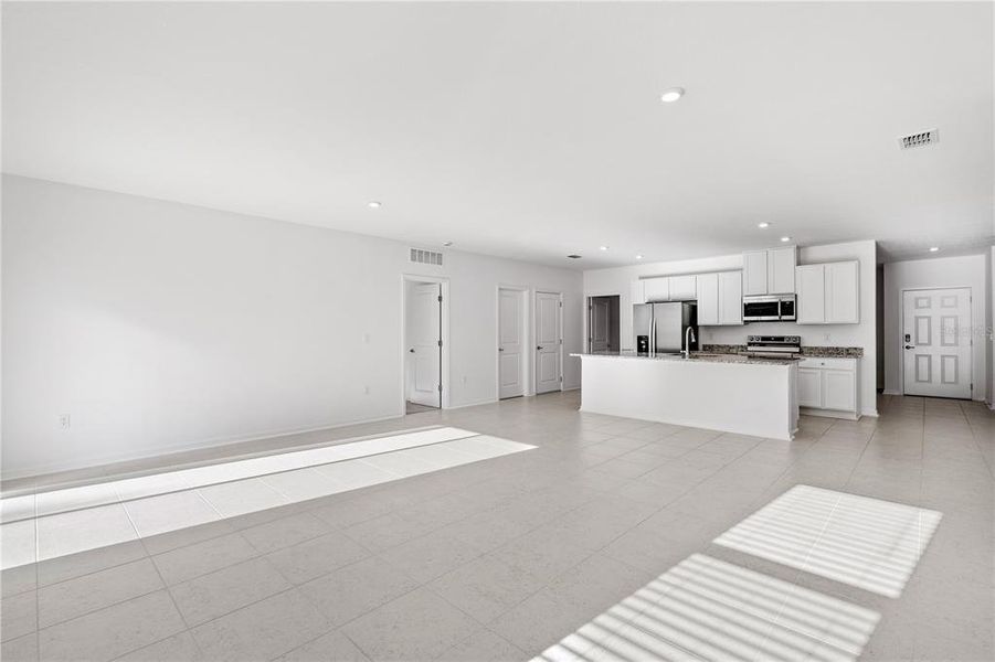 Spacious, unfurnished interior of a new home in Palm Coast, Palm Coast (Image 15). Spacious, unfurnished interior of a new home in Palm Coast, Palm Coast (Image 15).