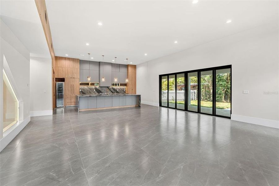 Spacious, unfurnished interior of a new home in , Winter Park (Image 45).