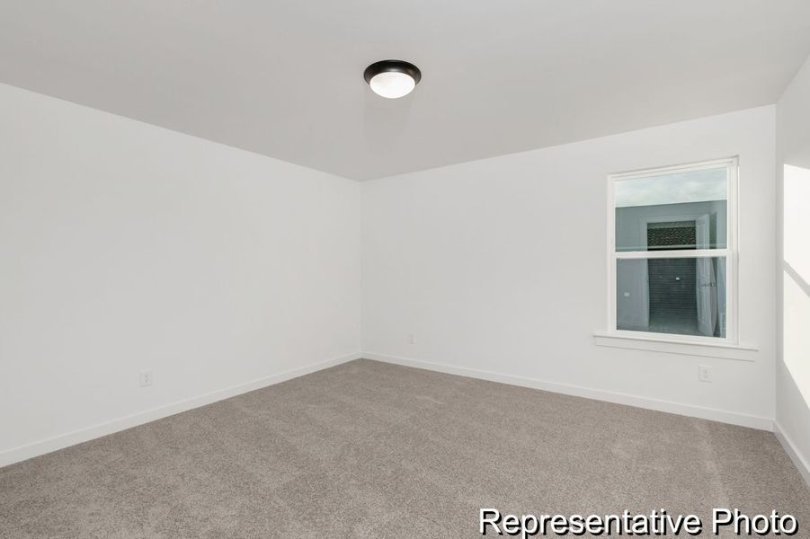 Spacious, unfurnished interior of a new home in Reeves Crossing, St. George (Image 19).