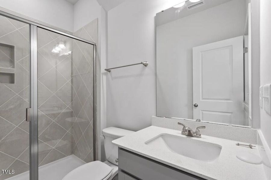 11 OVT guest bath (Medium)