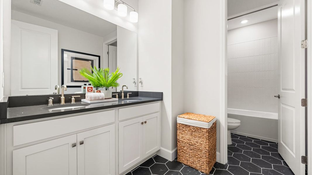 Representative furnished interior of a home built from the Carmel by Taylor Morrison in Coasterra Community Group Page, Palmetto (Image 18).