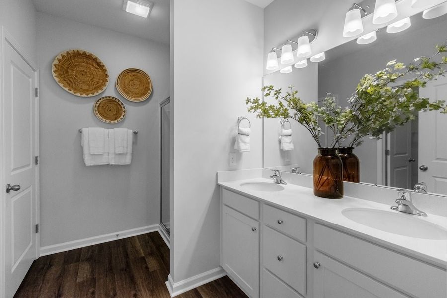 4br New Home in Hardeeville, SC.  - Slide 11