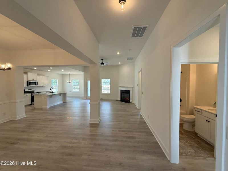 Spacious, unfurnished interior of a new home in Wood Creek Landing, Leland (Image 12). Spacious, unfurnished interior of a new home in Wood Creek Landing, Leland (Image 12).