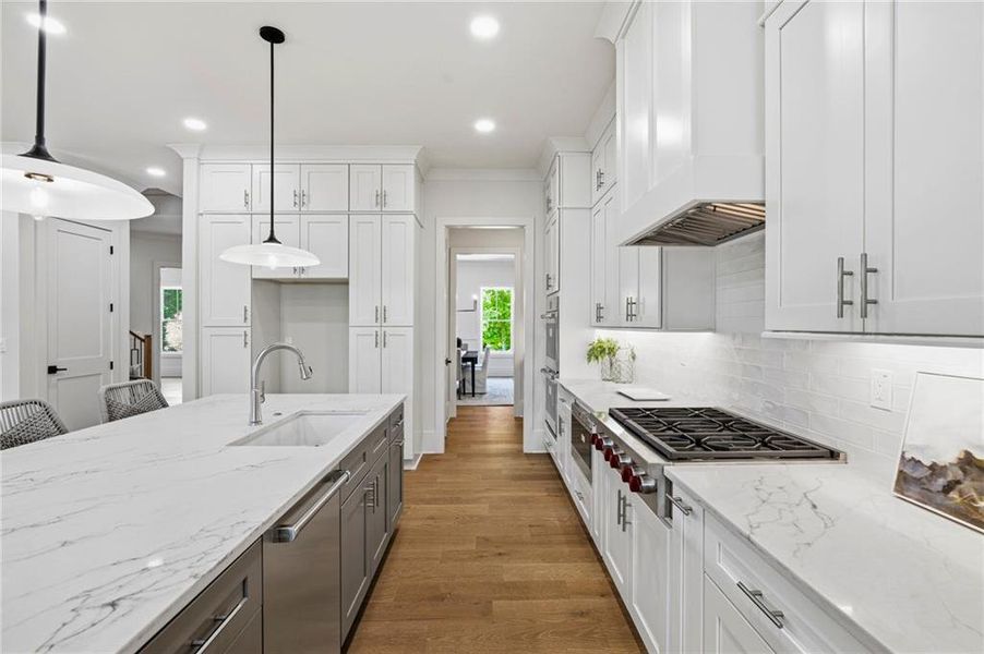 Furnished interior view inside a new home in , Atlanta (Image 41).