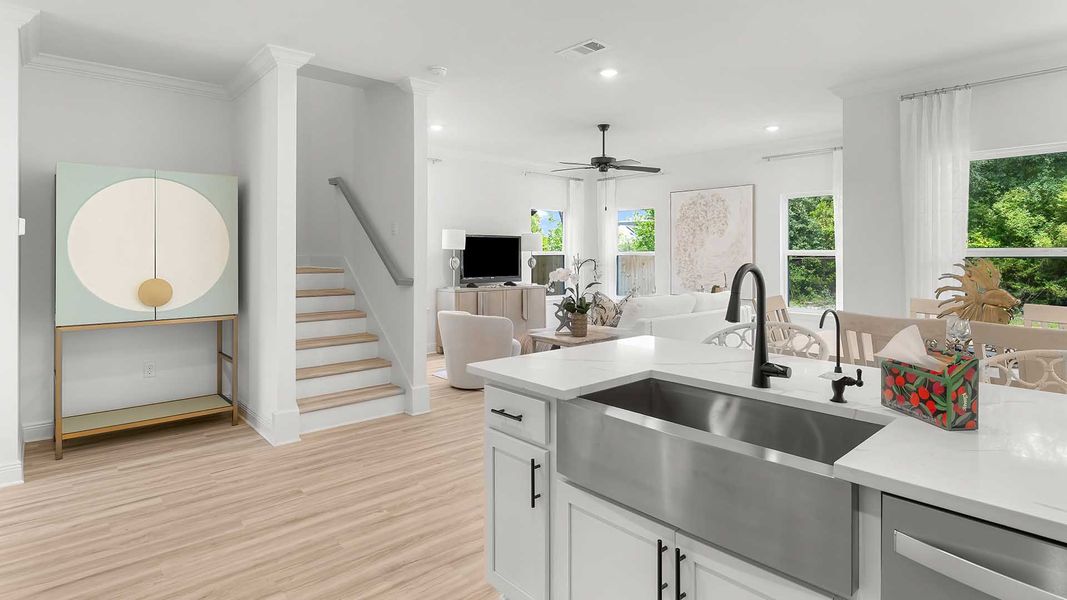 Furnished interior view inside a new home in Colonial East, Panama City Beach (Image 16).