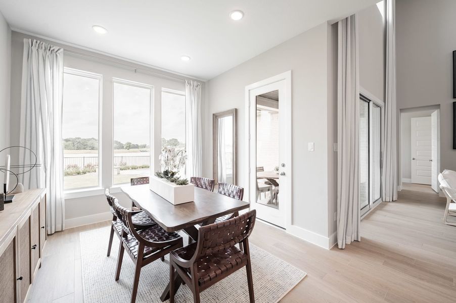 Representative furnished interior of a home built from the Verdin by Tri Pointe Homes in Pecan Ridge, Fulshear (Image 87).