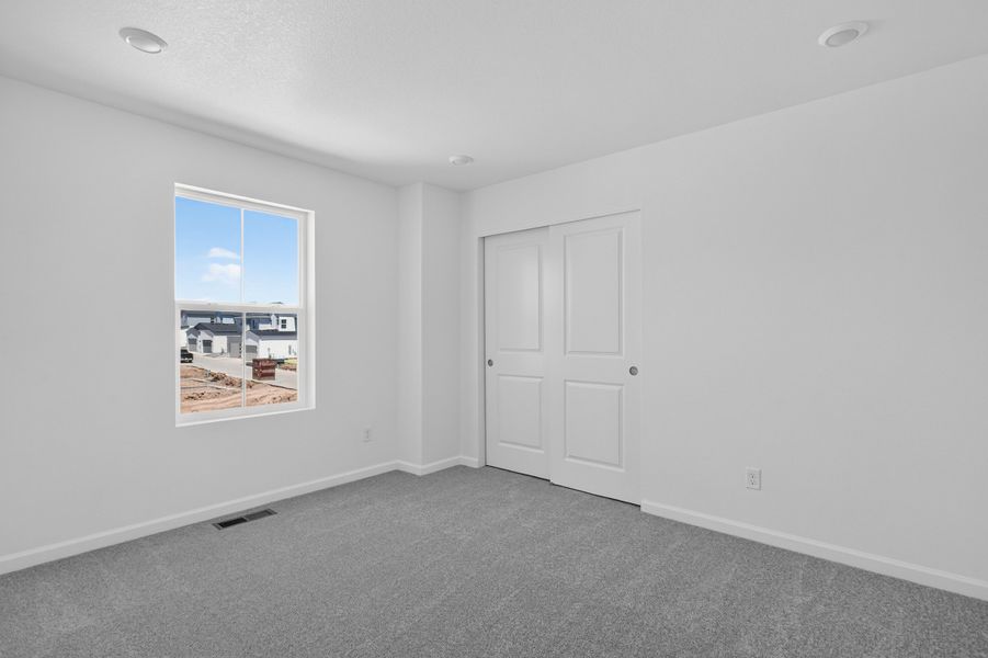 Spacious, unfurnished interior of a new home in Sterling Ranch Ascent Village, Littleton (Image 21). Spacious, unfurnished interior of a new home in Sterling Ranch Ascent Village, Littleton (Image 21).