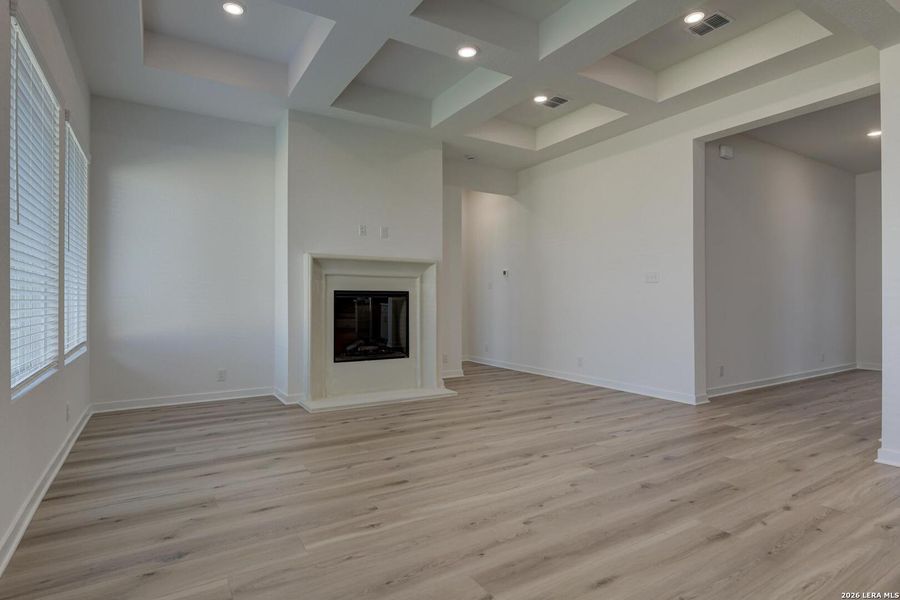 Spacious, unfurnished interior of a new home in Saddlebrook Ranch, Schertz (Image 22).