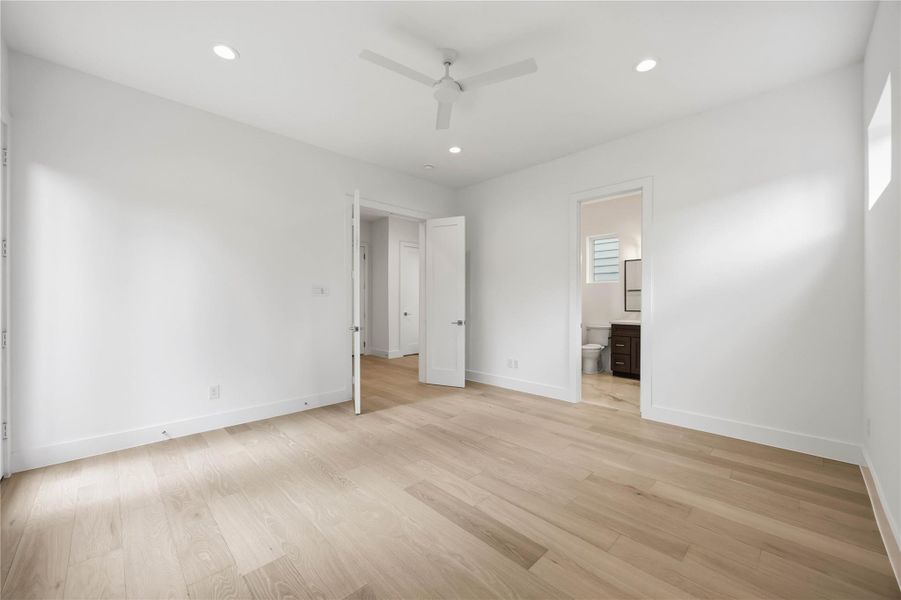 Spacious, unfurnished interior of a new home in , Houston (Image 22). Spacious, unfurnished interior of a new home in , Houston (Image 22).