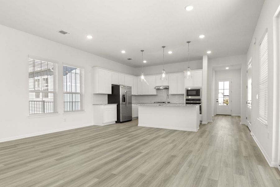 Spacious, unfurnished interior of a new home in Easton Park, Austin (Image 37).