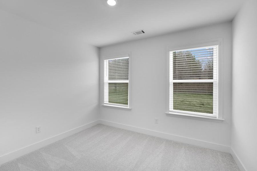 Spacious, unfurnished interior of a new home in Wellington Estates, Madison (Image 32).