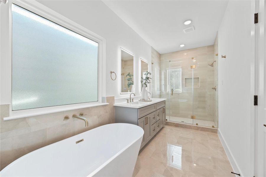 Furnished interior view inside a new home in , Houston (Image 18). Furnished interior view inside a new home in , Houston (Image 18).