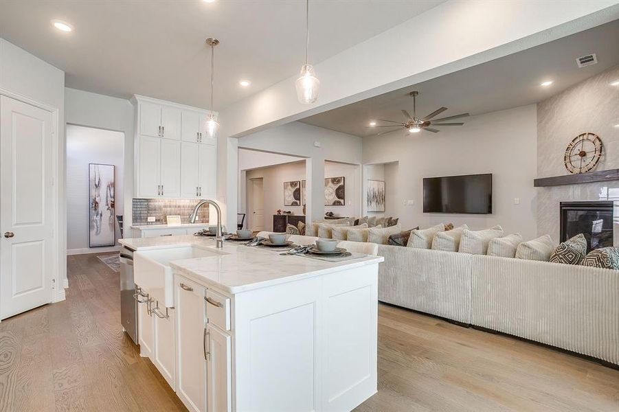 Furnished interior view inside a new home in M3 Ranch 60s, Mansfield (Image 17).