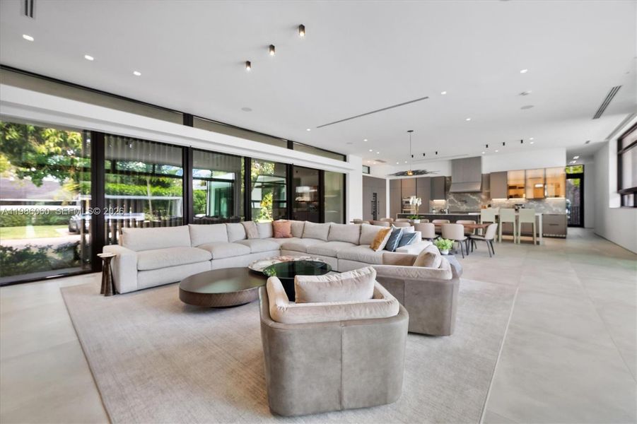 Community amenities in , Miami Shores (Image 48). Community amenities in , Miami Shores (Image 48).