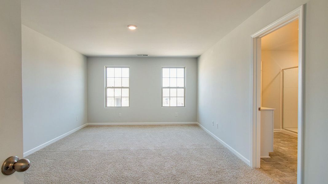 Spacious, unfurnished interior of a new home in The Parks, White House (Image 25).