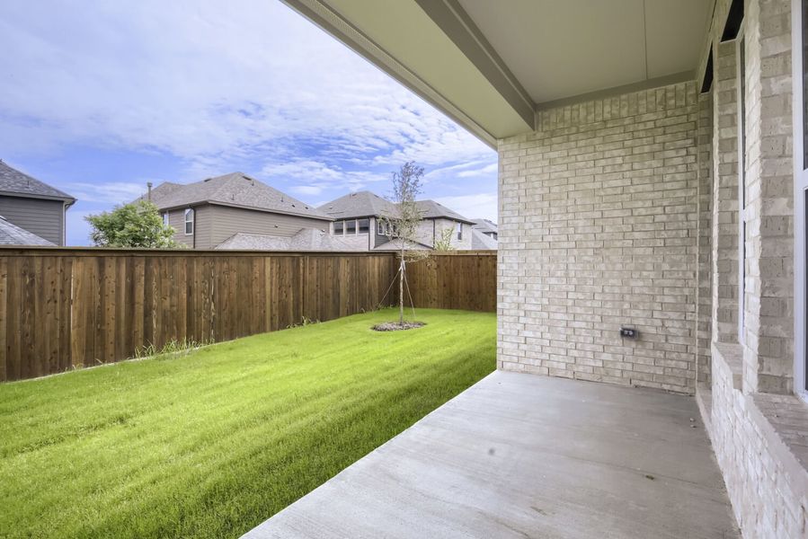 833 Stone Grove - Patio 833 Stone Grove - Patio
