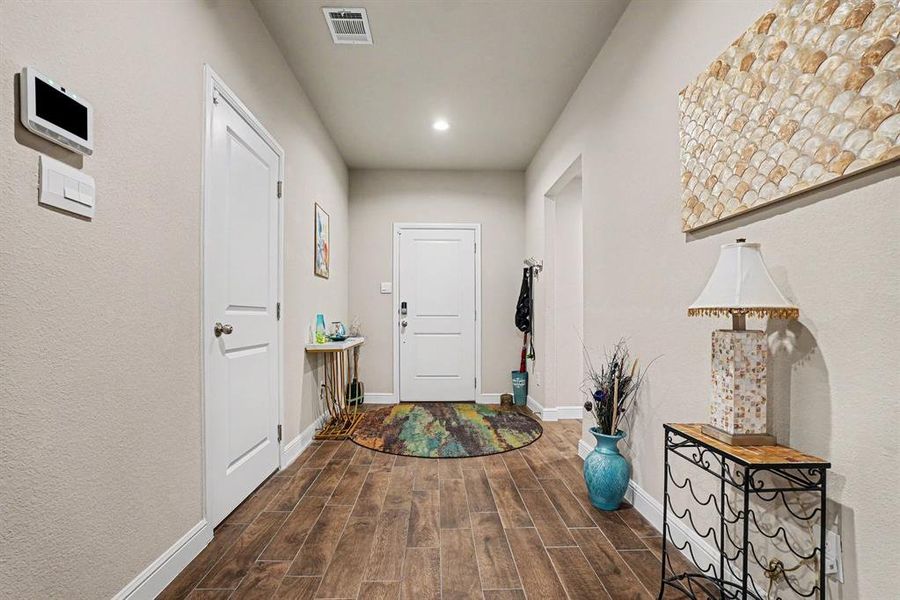 Furnished interior view inside a new home in , Cedar Hill (Image 10).