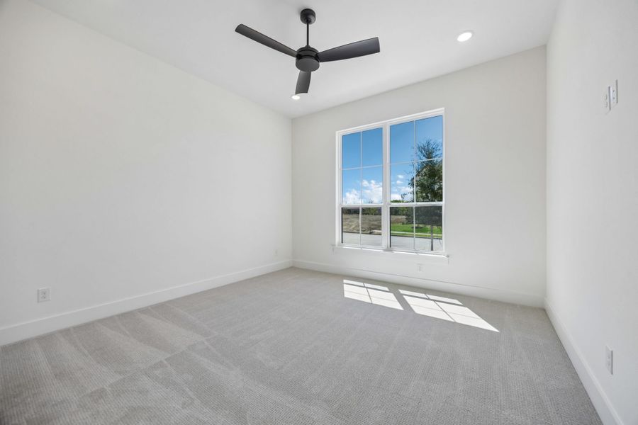 Spacious, unfurnished interior of a new home in StarView, Prosper (Image 50).