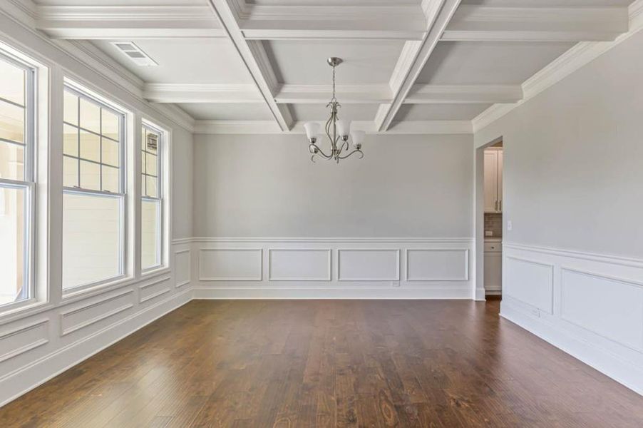 Spacious, unfurnished interior of a new home in Thalley Creek Estates, Cumming (Image 17).