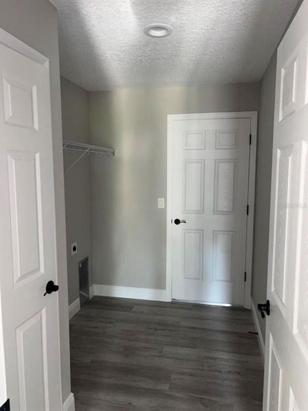 Spacious, unfurnished interior of a new home in , Dunnellon (Image 17). Spacious, unfurnished interior of a new home in , Dunnellon (Image 17).