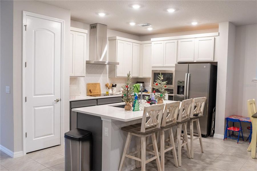 Furnished interior view inside a new home in Weslyn Park in Sunbridge 34', St. Cloud (Image 16).
