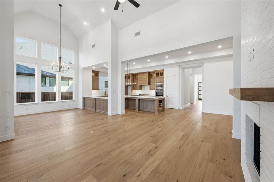 Spacious, unfurnished interior of a new home in Sandbrock Ranch: 70ft. lots, Aubrey (Image 24).