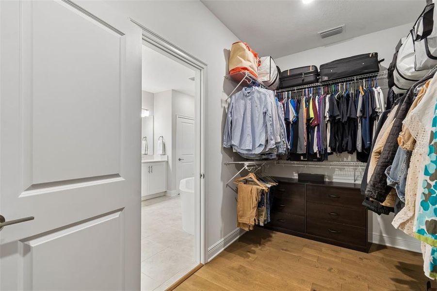 Furnished interior view inside a new home in , Tampa (Image 48).