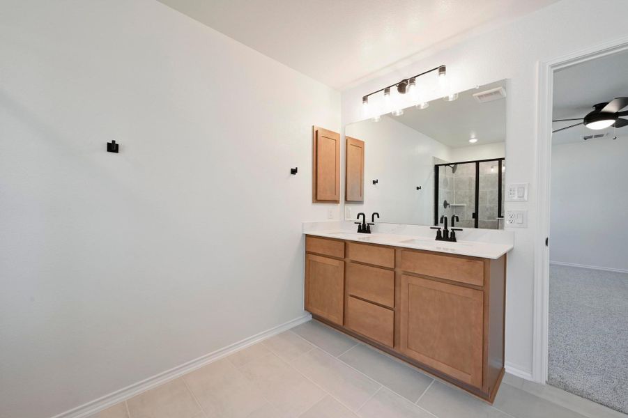 Furnished interior view inside a new home in Creekside at Estancia, Austin (Image 13).