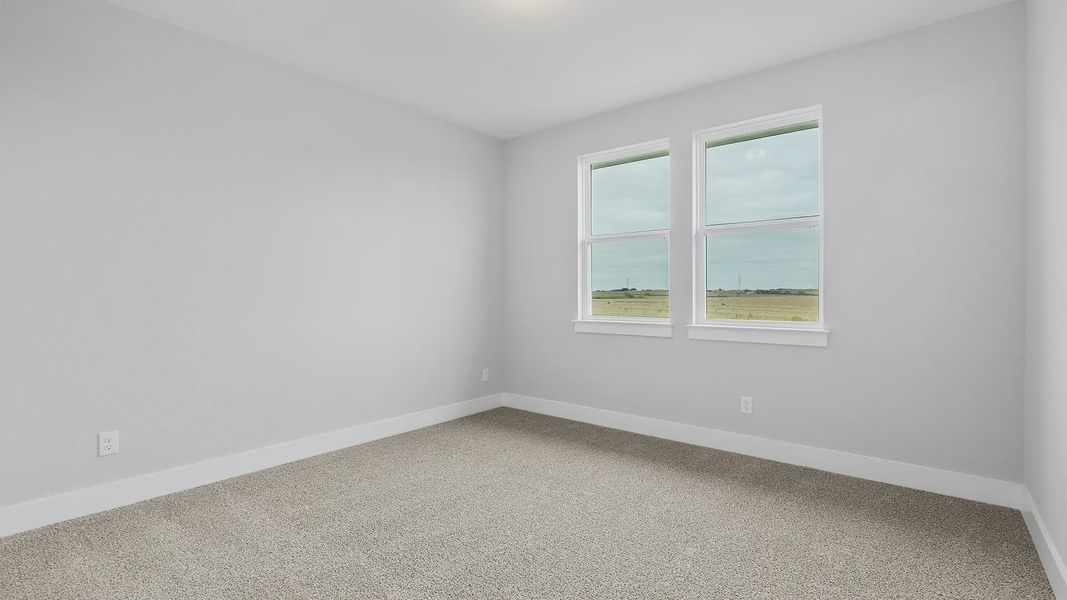 Spacious, unfurnished interior of a new home in Highland Village, Georgetown (Image 19).