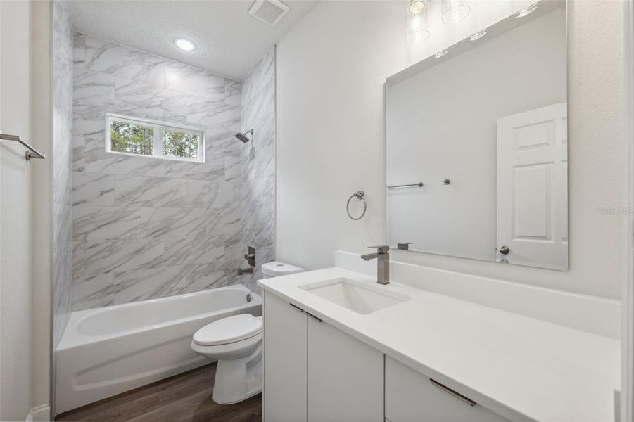 Furnished interior view inside a new home in , Citrus Springs (Image 7).