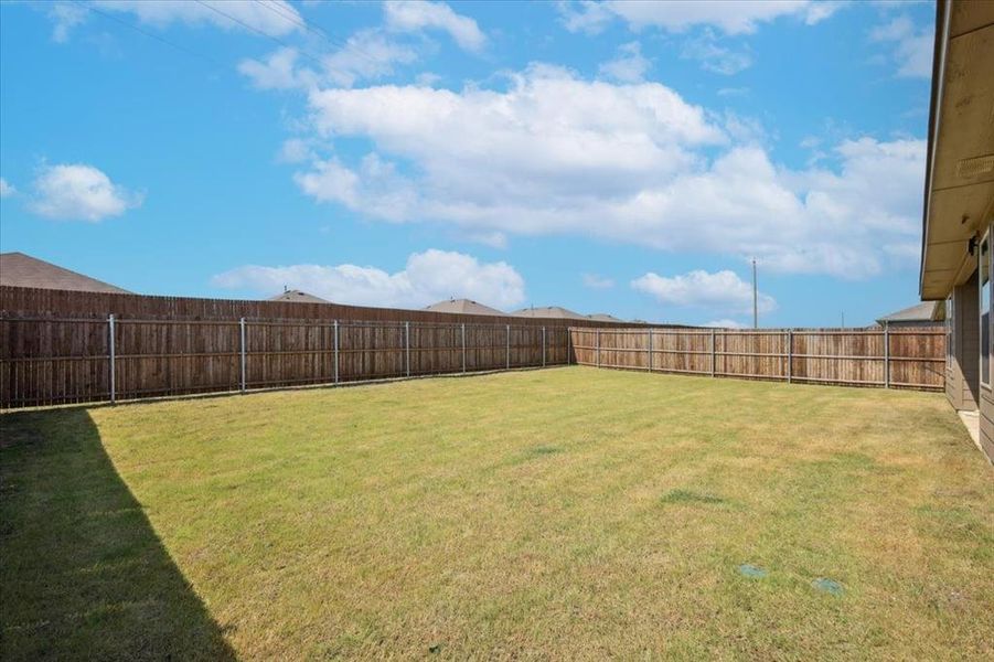 Image 21 of a home in Riverfield. Image 21 of a home in Riverfield.