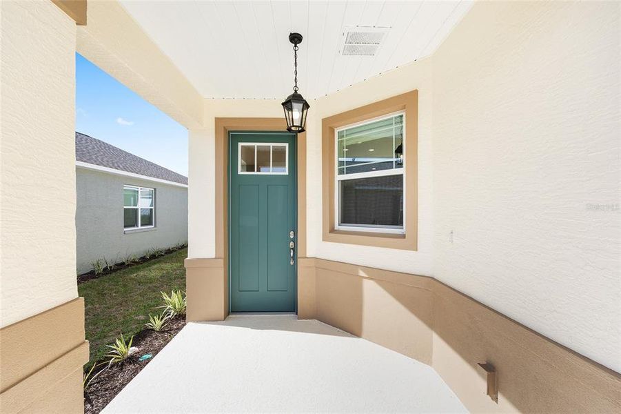 Exterior details and patio area of a home in , Ocala (Image 4).