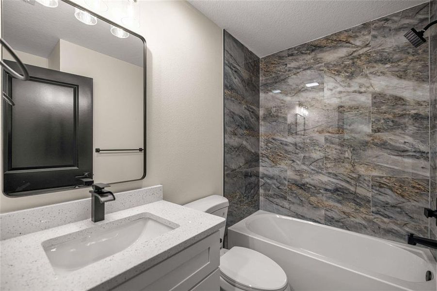 Furnished interior view inside a new home in , Ocala (Image 5).