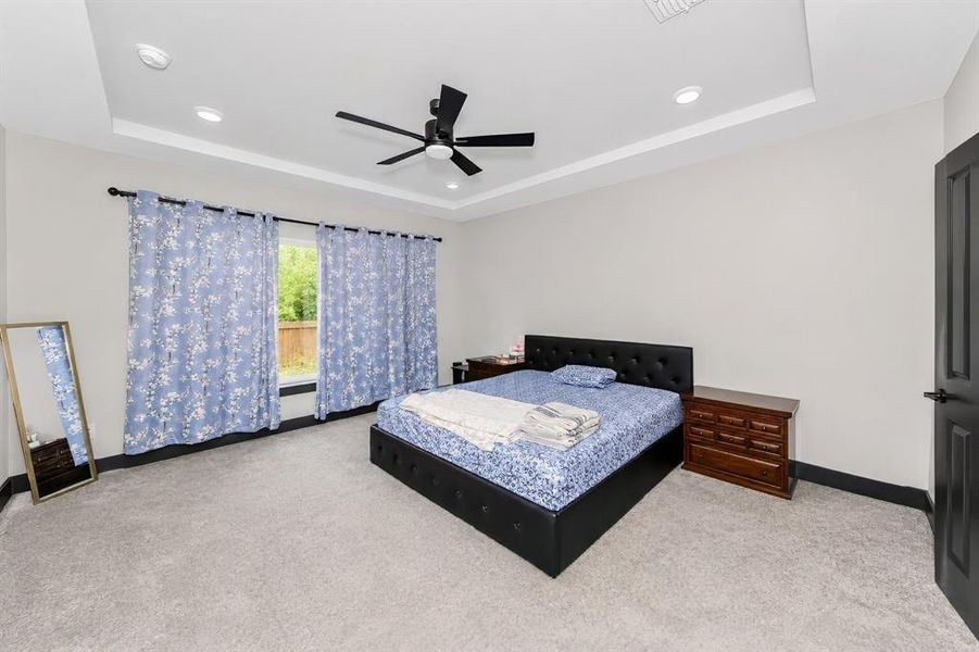 Furnished interior view inside a new home in , Little Elm (Image 19).