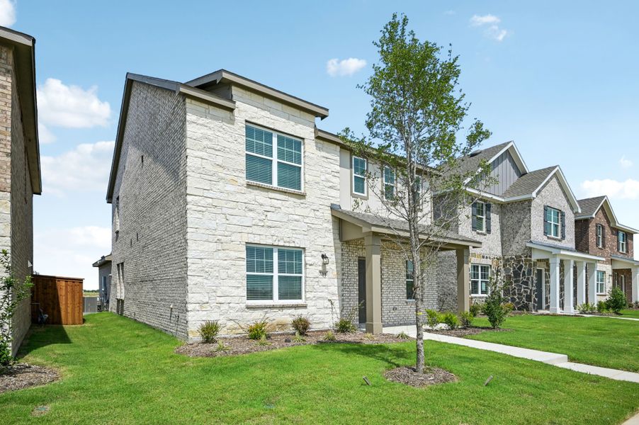 Image 36 representing the Eris by Starlight Homes in Brookshire at Legacy Hills, Celina, TX. Image 36 representing the Eris by Starlight Homes in Brookshire at Legacy Hills, Celina, TX.