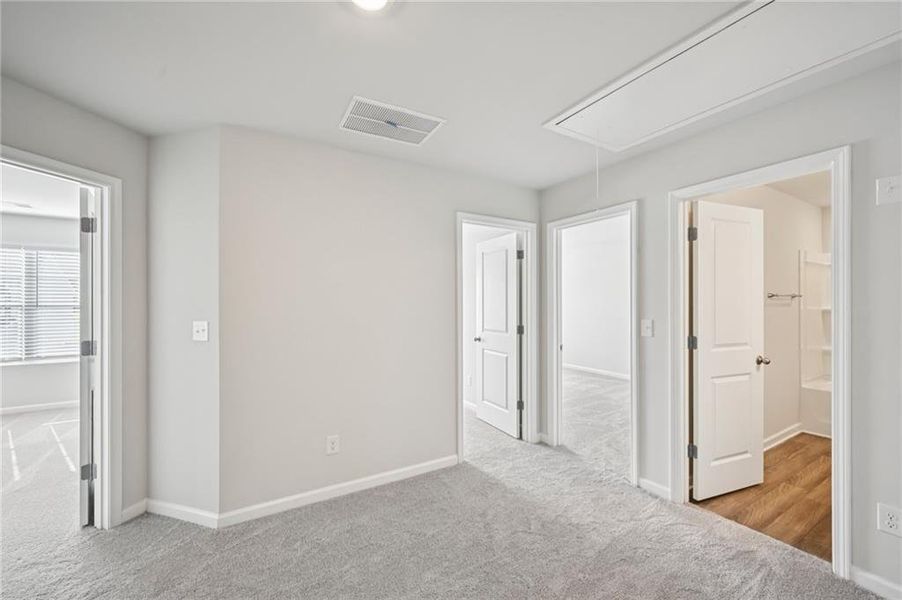 Spacious, unfurnished interior of a new home in Neely Farm, Covington (Image 32).
