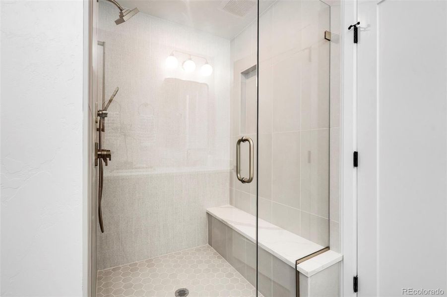 Primary suite shower
